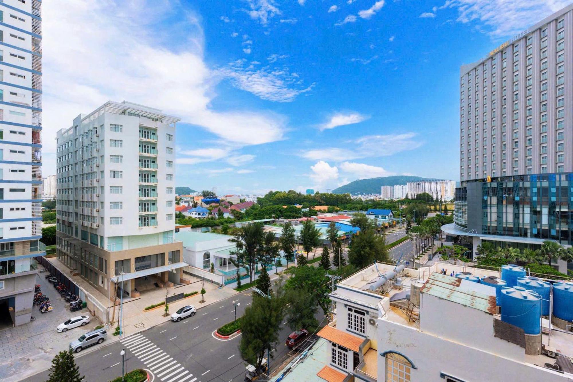 Mermaid Seaview Apartment Vung Tau - Blue Homestay Exteriör bild